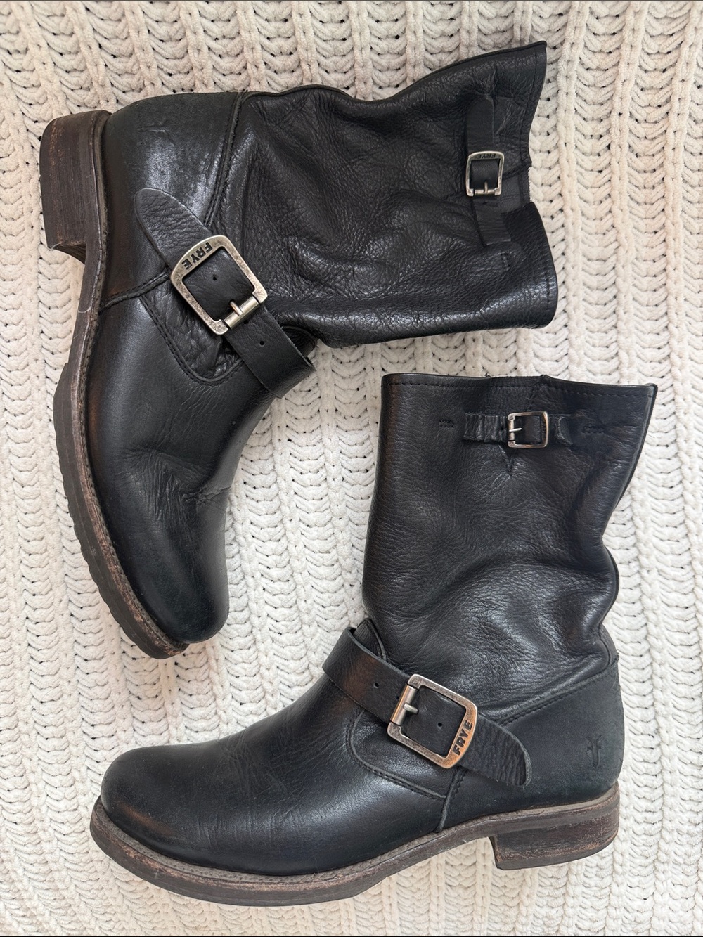 Frye Veronica Short Boots 6 3/4